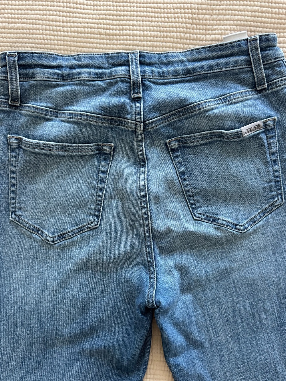 Joe’s Wide Leg Raw Hem Jean size 29 - Picture 4 of 7